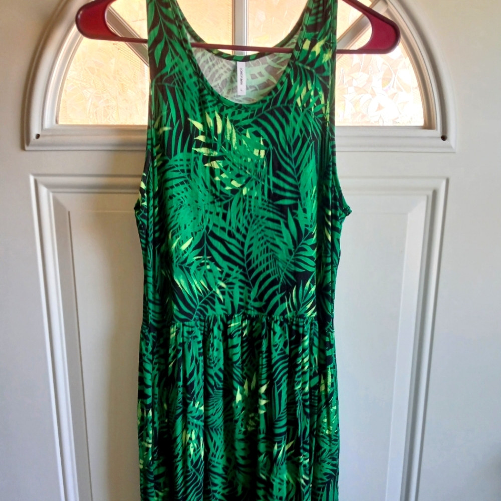 Longyuan Dress With Pockets!! Size L
